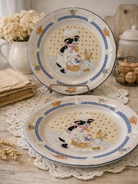 🍽️ Vintage Chef Cow Dinner Plates – Farmhouse Country Kitchen Decor Set of 2
